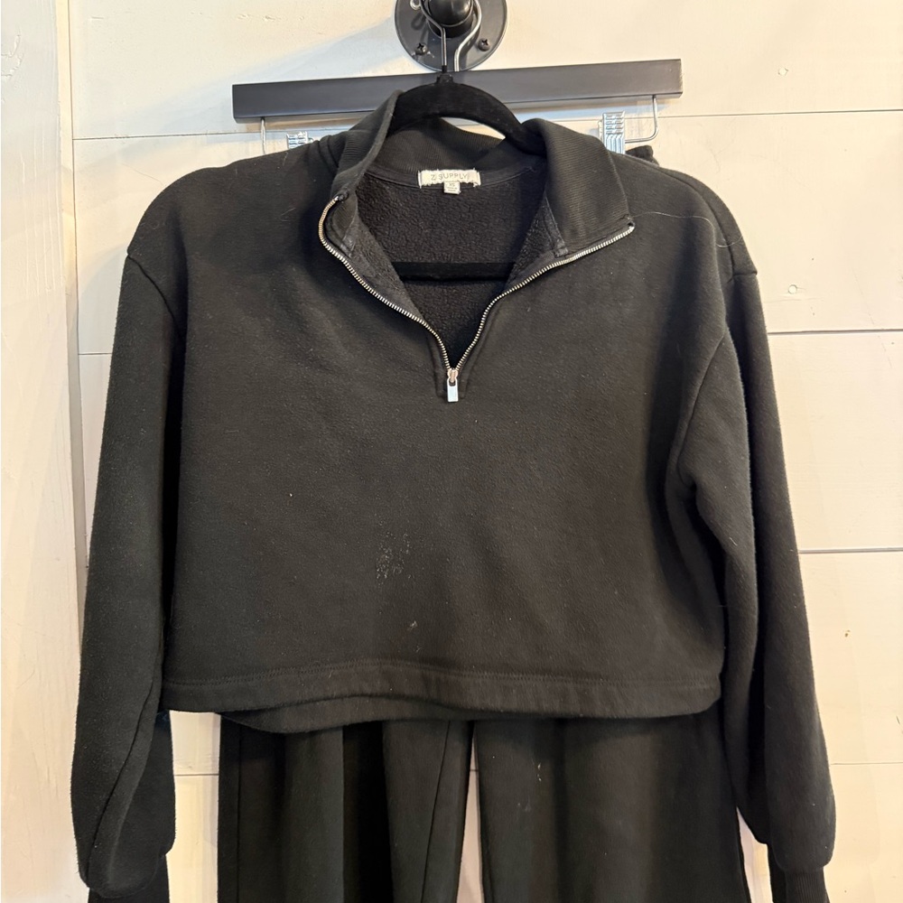 Black Quarter-Zip Pullover ZSupply Set